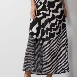 LD & Co - Bias Skirt in Power Play (LC6687)